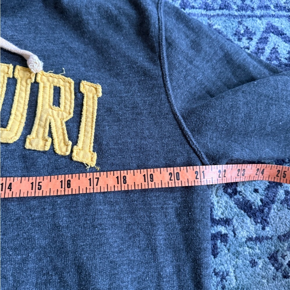 University of Missouri Tigers MIZZOU Women’s Sz Large Vintage Embroidered Hoodie - Picture 5 of 8